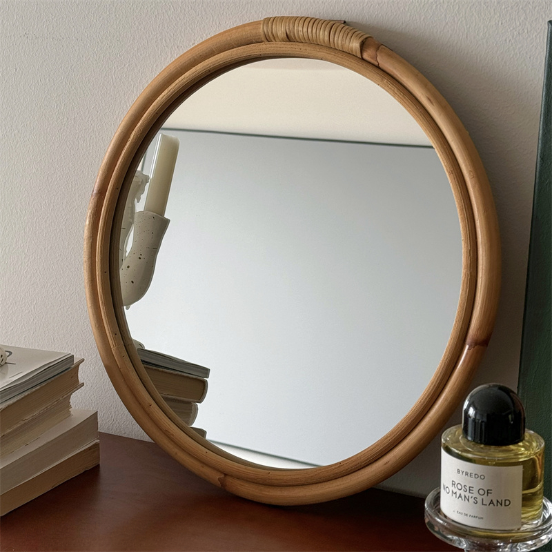 Средневековое зеркало из ротан – обзор и цена Rattan Mirror Round